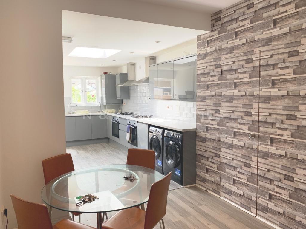 House in Barkingside - View 5