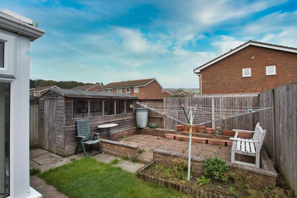 Star Lane, Folkestone 2 bed semidetached house £1,000 pcm (£231 pw)
