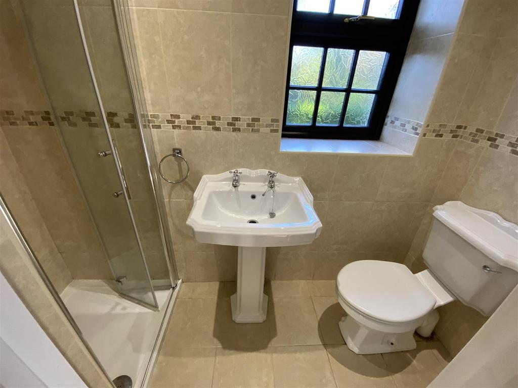 En Suite Shower Room