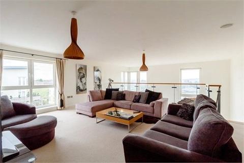 3 bedroom apartment for sale - Catalonia Apartments, Watford, WD18