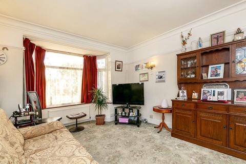 101 South Park Crescent, London, SE6 1JL