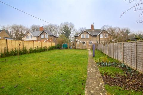 2 Home Close, Oddington, Moreton-in-marsh, GL56 0UZ