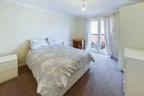 6 bedroom terraced house to rent - Hartford Court Heaton, Newcastle upon Tyne, Tyne and Wear, NE6 5BG