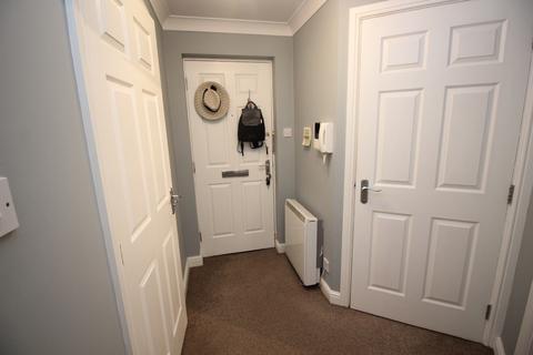 53 Chaplin Close, Salford, M6 8FW