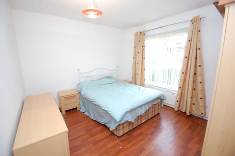 60 Arklet Road, Drumoyne, Glasgow, G51 3XR