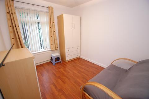 60 Arklet Road, Drumoyne, Glasgow, G51 3XR