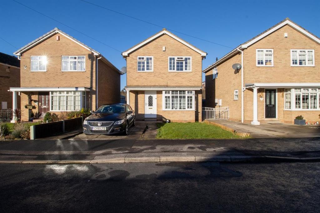 Elder Close, Birstall 3 bed detached house £245,000