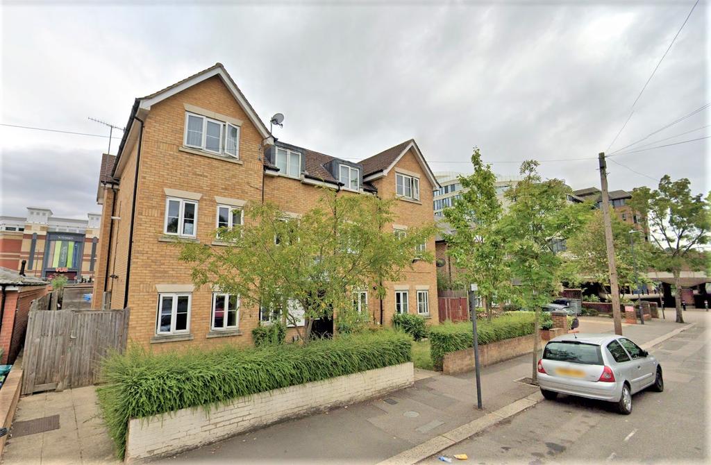 Roxborough Road, Harrow, HA1 2 bed apartment £399,950