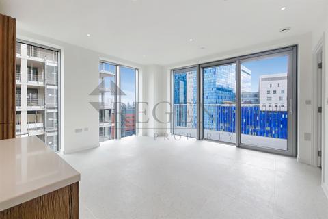 2 bedroom apartment to rent, Jacquard Point, Tapestry Way, E1