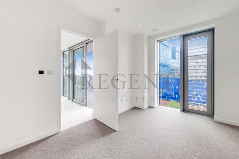 2 bedroom apartment to rent, Jacquard Point, Tapestry Way, E1