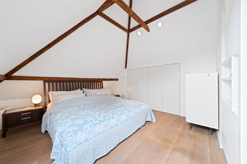 Flat D, 33 Redington Road, London, NW3 7QY
