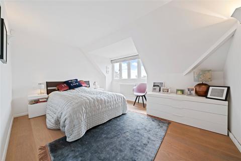 Flat D, 33 Redington Road, London, NW3 7QY