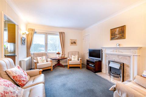 2 bedroom apartment for sale - Shaw Court, Broomhill Gardens, Newton Mearns, Glasgow