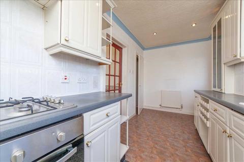 2 bedroom terraced house for sale - Spey Court, Newmains
