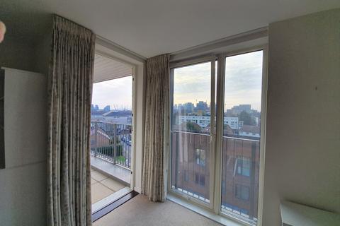 1 bedroom flat for sale - Evan House, 8 Exeter Road, London, E16 1GP