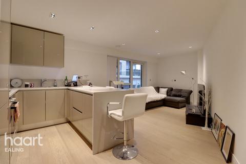 1 bedroom apartment for sale, Fitzroy House, Dickens Yard