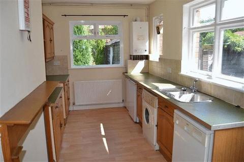 3 bedroom house to rent, St. Annes Road, Leeds LS6