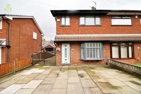 3 bedroom semi-detached house for sale, Fellbridge Close, Westhoughton, BL5 3UD