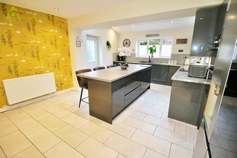 26 Fellbridge Close, Westhoughton, Bolton, BL5 3UD