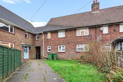 21 Brocas Drive, Basingstoke, RG21 5LS