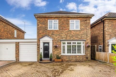 3 bedroom detached house for sale, Smith Road, Reigate, Surrey
