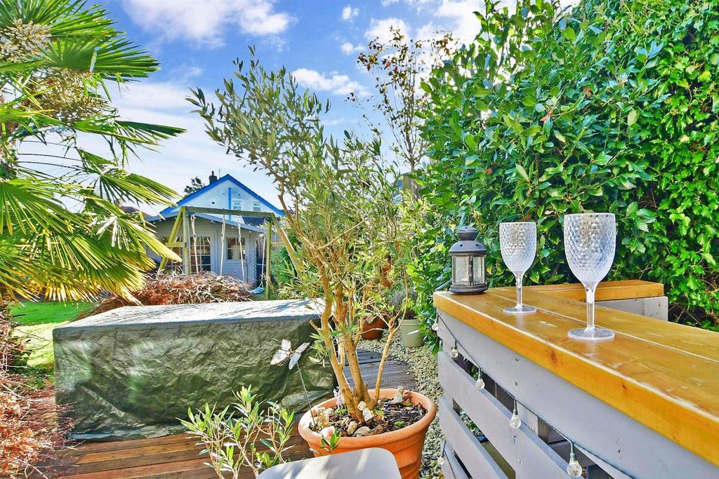 External Lifestyle Photograph