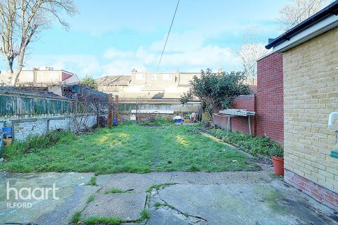 113 Albert Road, Ilford, IG1 1HS