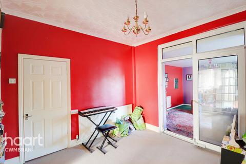 3 bedroom semi-detached house for sale, Llantarnam Road, Cwmbran