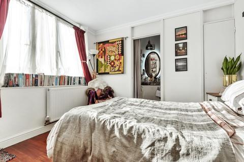 111 Woolstaplers Way, London, SE16 3UU