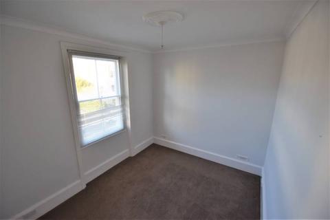 2 bedroom flat to rent - Hardwick Road, Eastbourne BN21