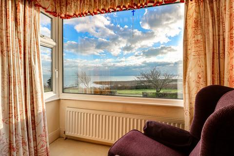 4 bedroom semi-detached house for sale - Marine Parade, Leigh-on-sea, SS9
