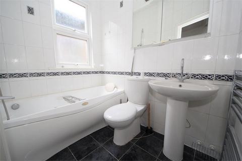 2 bedroom flat to rent, Ulleswater Road, Southgate, N14