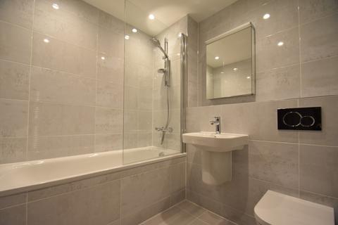 1 bedroom apartment to rent - Station Road, Station Road, Gerrards Cross, Buckinghamshire, SL9