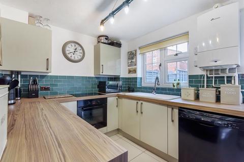 5 Alderwood, Chineham, Basingstoke, RG24 8TU
