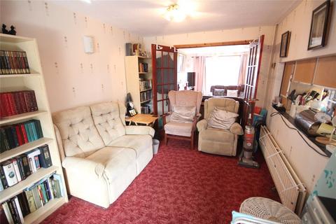 9 Edgewood Drive, Luton, LU2 8ER