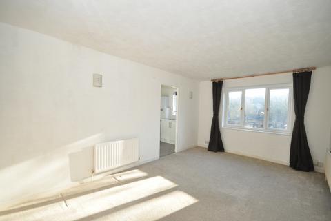 2 bedroom flat to rent - High Street Purley CR8
