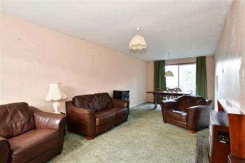 3 bedroom end of terrace house for sale - The Glebe, Cuxton, Rochester, Kent