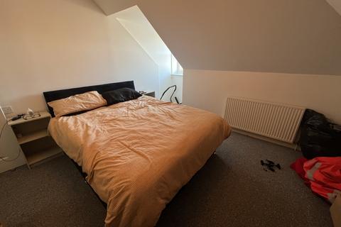 1 bedroom flat to rent - Exbury Court, Hillcroft Close, Lymington, Hampshire, SO41