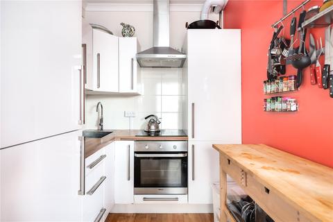 10b Brett Road, London, E8 1JP