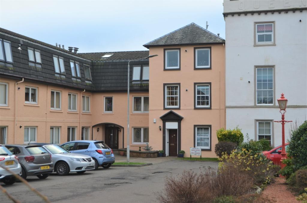 Clyde court hotsell helensburgh for sale