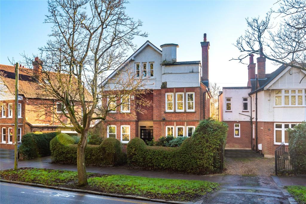 Park Avenue, Bedford, Bedfordshire, MK40 5 bed detached house £1,100,000