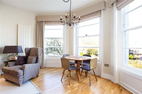 2 bedroom apartment for sale, Montpellier Drive, Cheltenham, GL50