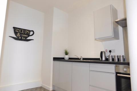 2 bedroom apartment to rent, 2 Manor Row, City Centre, Bradford, BD1