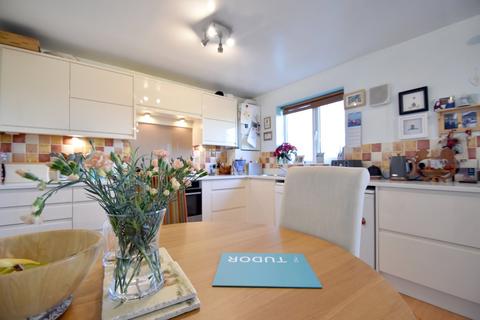 48 Apple Tree Lane, Kippax, Leeds, LS25 7SB
