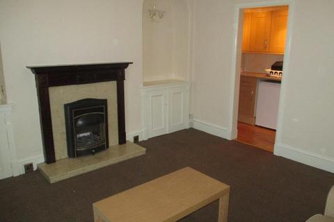 1 bedroom flat to rent, Holburn Street, First Right,