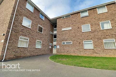 2 bedroom apartment for sale, Avon Way, Colchester