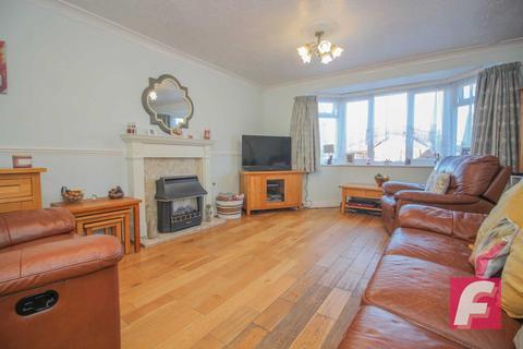 3 bedroom semi-detached house for sale - Heswell Green, South Oxhey