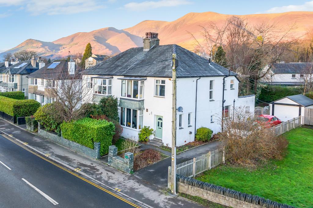 Alverna, High Hill, Keswick, Cumbria... 3 bed semidetached house £