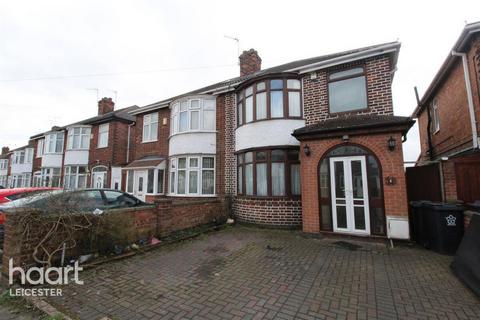 3 bedroom semi-detached house to rent, Gayton Avenue, Leicester