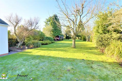 72 Efflinch Lane, Barton Under Needwood, Burton-on-trent, DE13 8EU